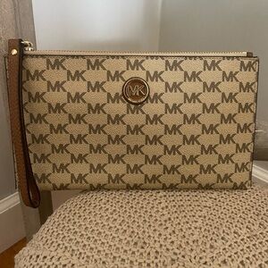 Michael Kors Tan Wristlet